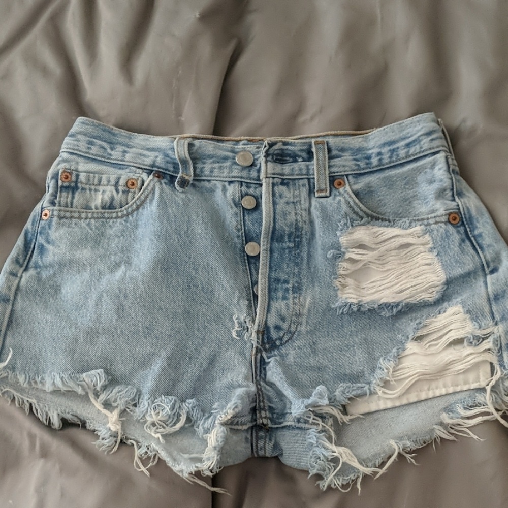 Vintage Levi 501 cutoff shorts